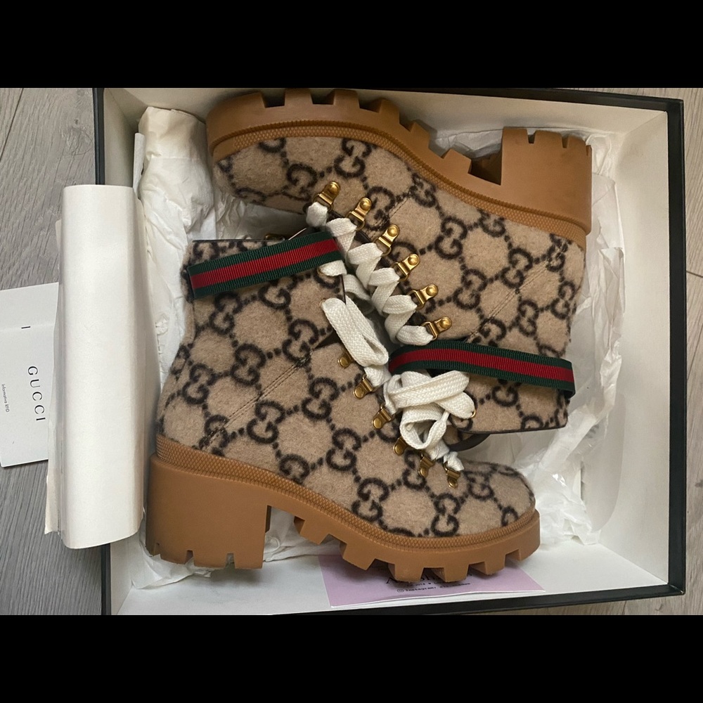 Women’s Wool Gucci Boots size 39